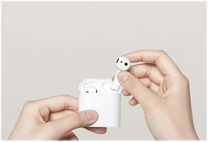 Xiaomi True Wireless Earphones 2S – 24 hour battery life, Qi wireless charging case, low latency Bluetooth, dual-mic