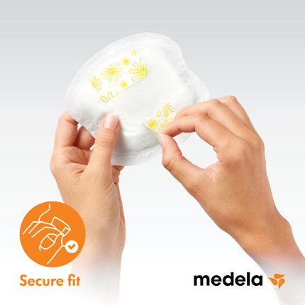 Medela - Safe & Dry Disposable Nursing Pads 30 pcs